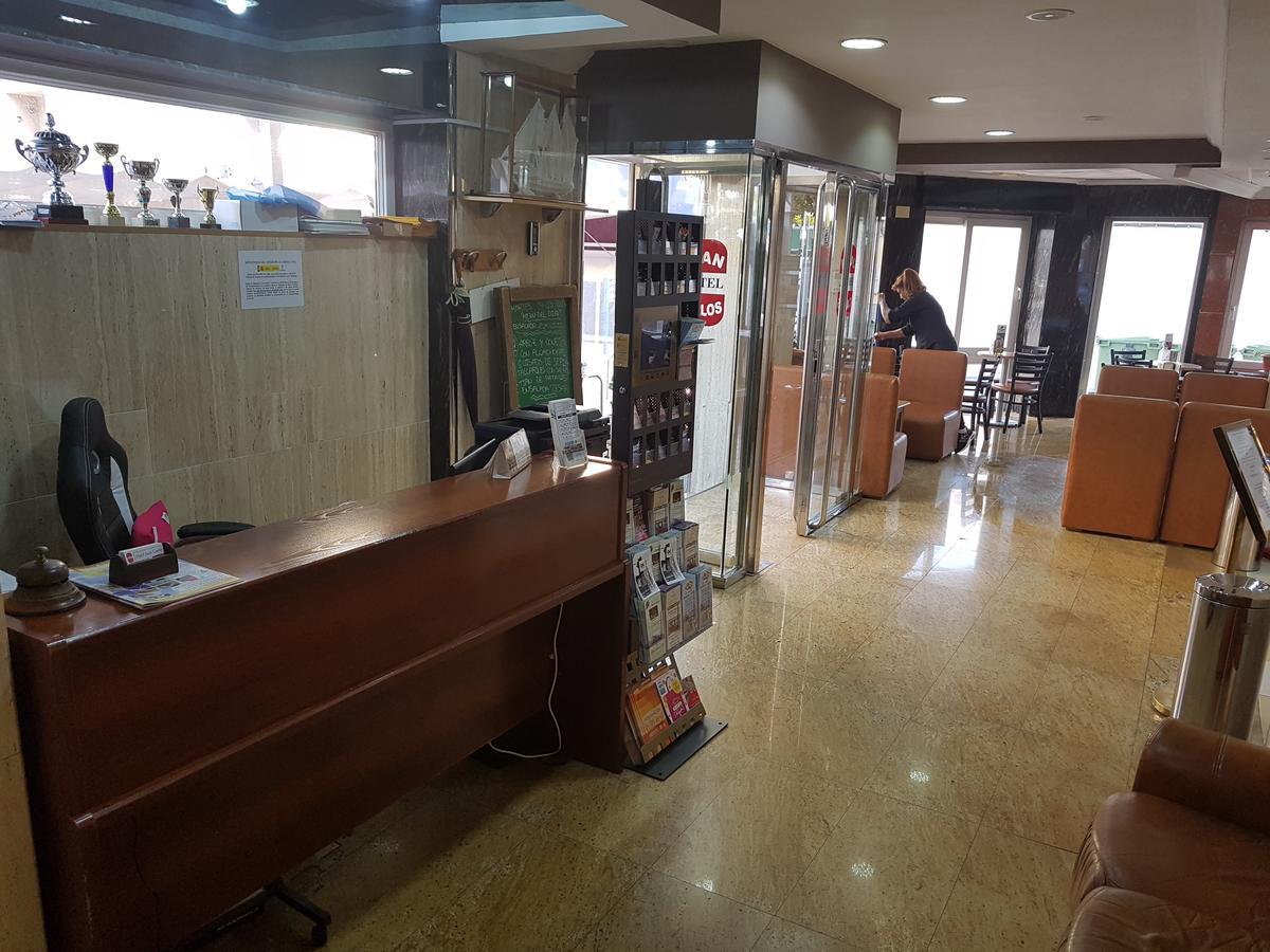 Hotel Juan Carlos *